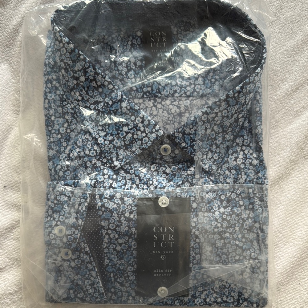 Blue Casual Button Down Shirt with Distressed Pattern